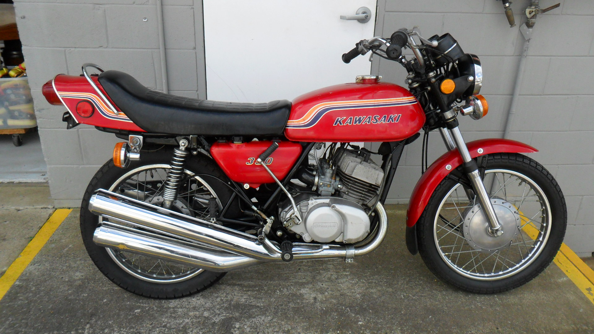 kawasaki 350 dirt bike