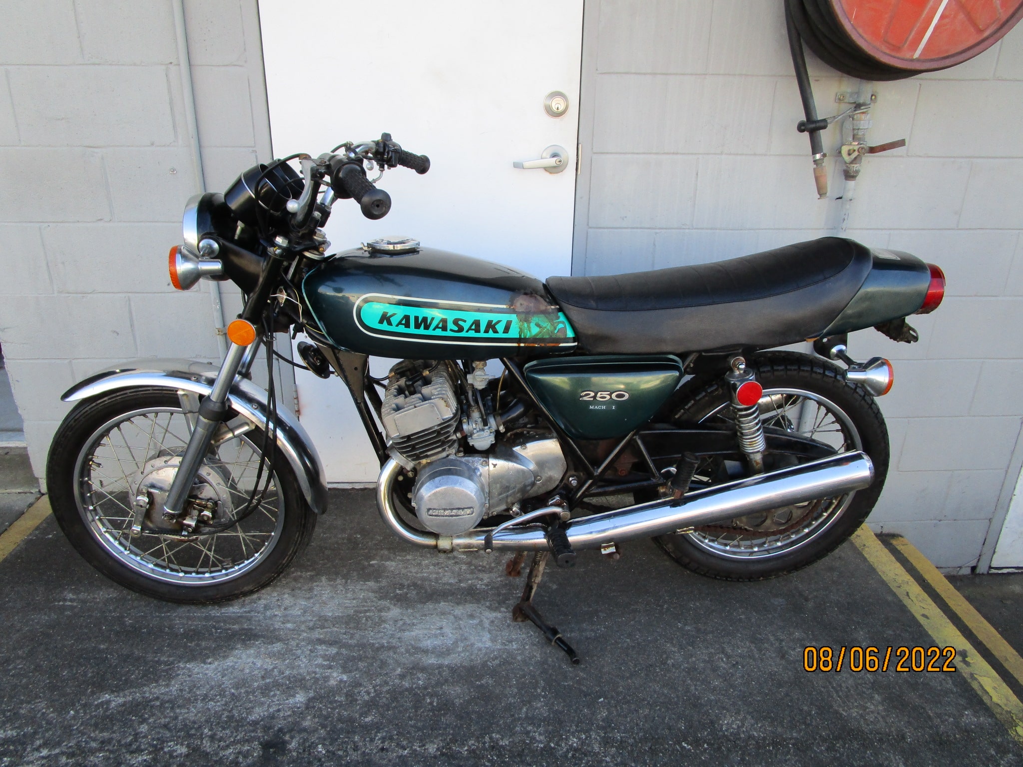 新品送料無料 250SS S1 350SS S2 400SS S3 KH250 500SS H1B 12V