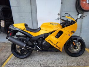 TRIUMPH Daytona Super 3, Rare excellent runs well