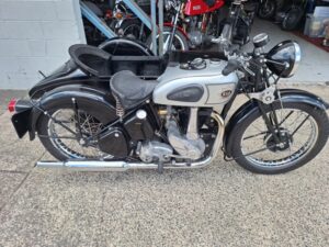 BSA Silver Star outfit, Dusting sidecar, 1940 WM23, runs well