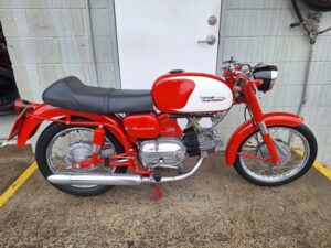 AERMACCHI / HARLEY DAVIDSON 250 Ala Azzurra, immaculate runs well