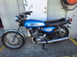 KAWASAKI H1 500 Mach 3, excellent condition